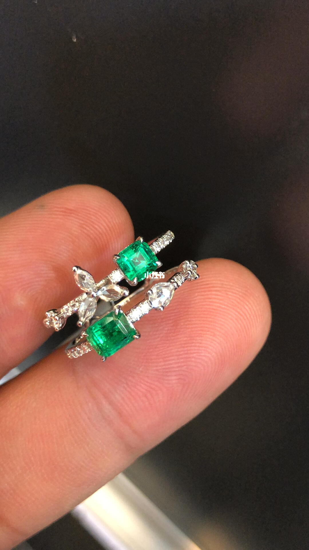 【祖母綠戒指】_祖母綠_戒指_藍港國際珠寶交易中心攻.