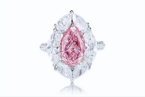 璀璨爭(zhēng)輝 2023年嘉德春季拍賣珠寶與翡翠專場(chǎng)交易盛況解析