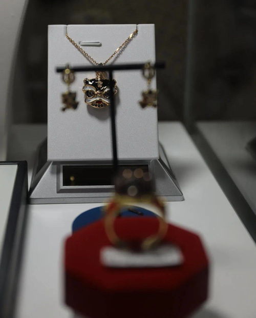 文博會羅湖館強勢出圈，璀璨珠寶等你來探！